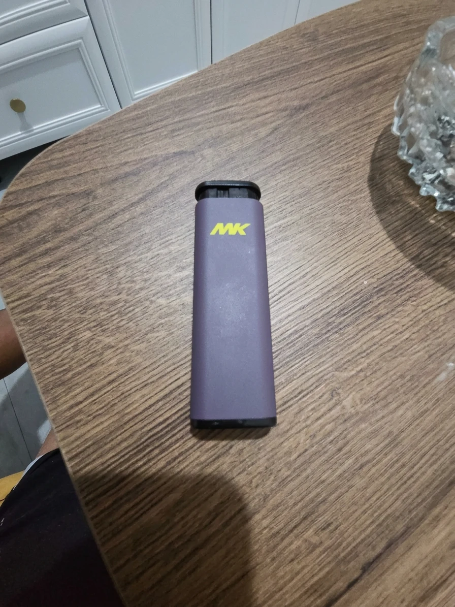 MK Rechargeable Electric Lighter - Slim, Modern, Near New Belize - 1/1